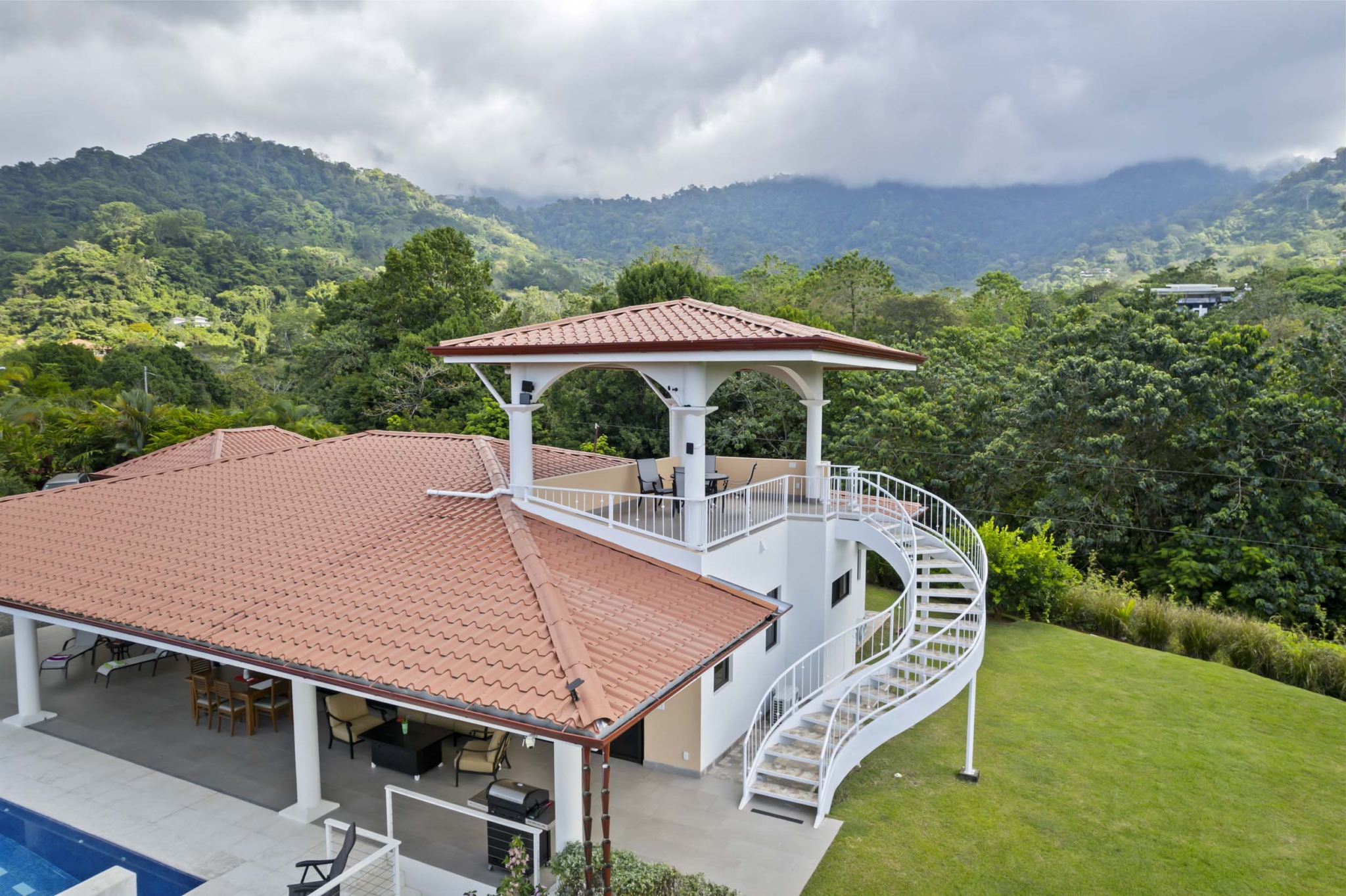 Phase 11 Home – Luxurious 4-Bedroom Home with Family-Friendly Layout, Incredible Pacific Ocean Views & Lush Tropical Grounds in Ojochal Costa Rica Luxurious 4-Bedroom Home with Family-Friendly Layout, Incredible Pacific Ocean Views & Lush Tropical Grounds in Ojochal Costa Rica