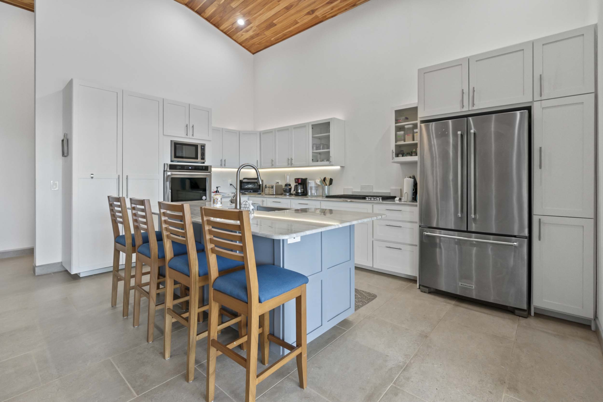 Phase 11 Home – Luxurious 4-Bedroom Home with Family-Friendly Layout, Incredible Pacific Ocean Views & Lush Tropical Grounds in Ojochal Costa Rica Luxurious 4-Bedroom Home with Family-Friendly Layout, Incredible Pacific Ocean Views & Lush Tropical Grounds in Ojochal Costa Rica