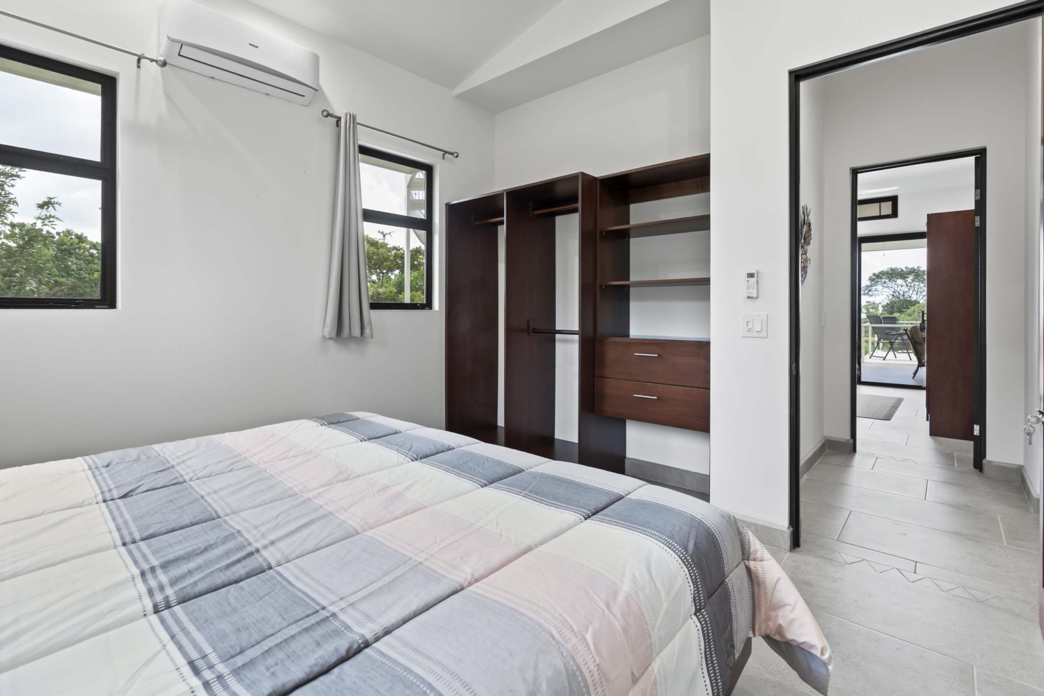 Phase 11 Home – Luxurious 4-Bedroom Home with Family-Friendly Layout, Incredible Pacific Ocean Views & Lush Tropical Grounds in Ojochal Costa Rica Luxurious 4-Bedroom Home with Family-Friendly Layout, Incredible Pacific Ocean Views & Lush Tropical Grounds in Ojochal Costa Rica