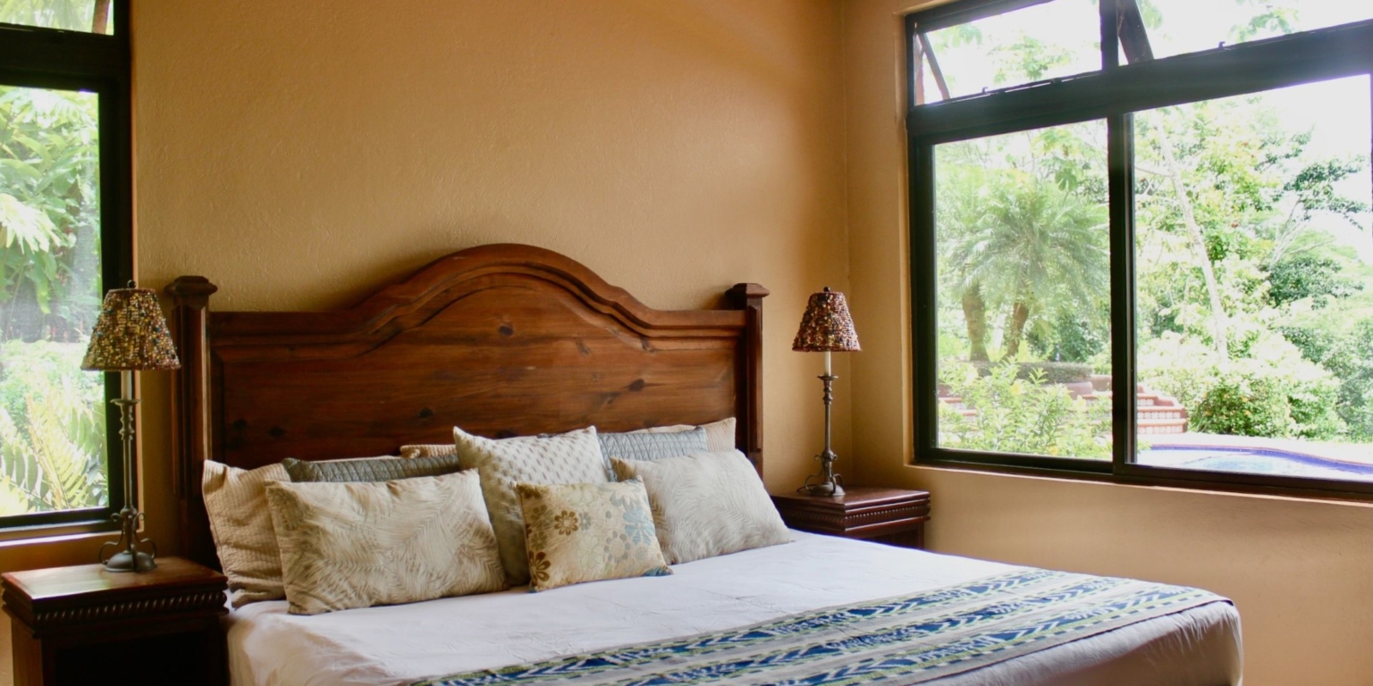 26,, Luxury 3-Bedroom Home with Pool, Sunset Ocean View, Separate Ocean View Building Site & Guesthouse in Lagunas above Dominical Costa Rica