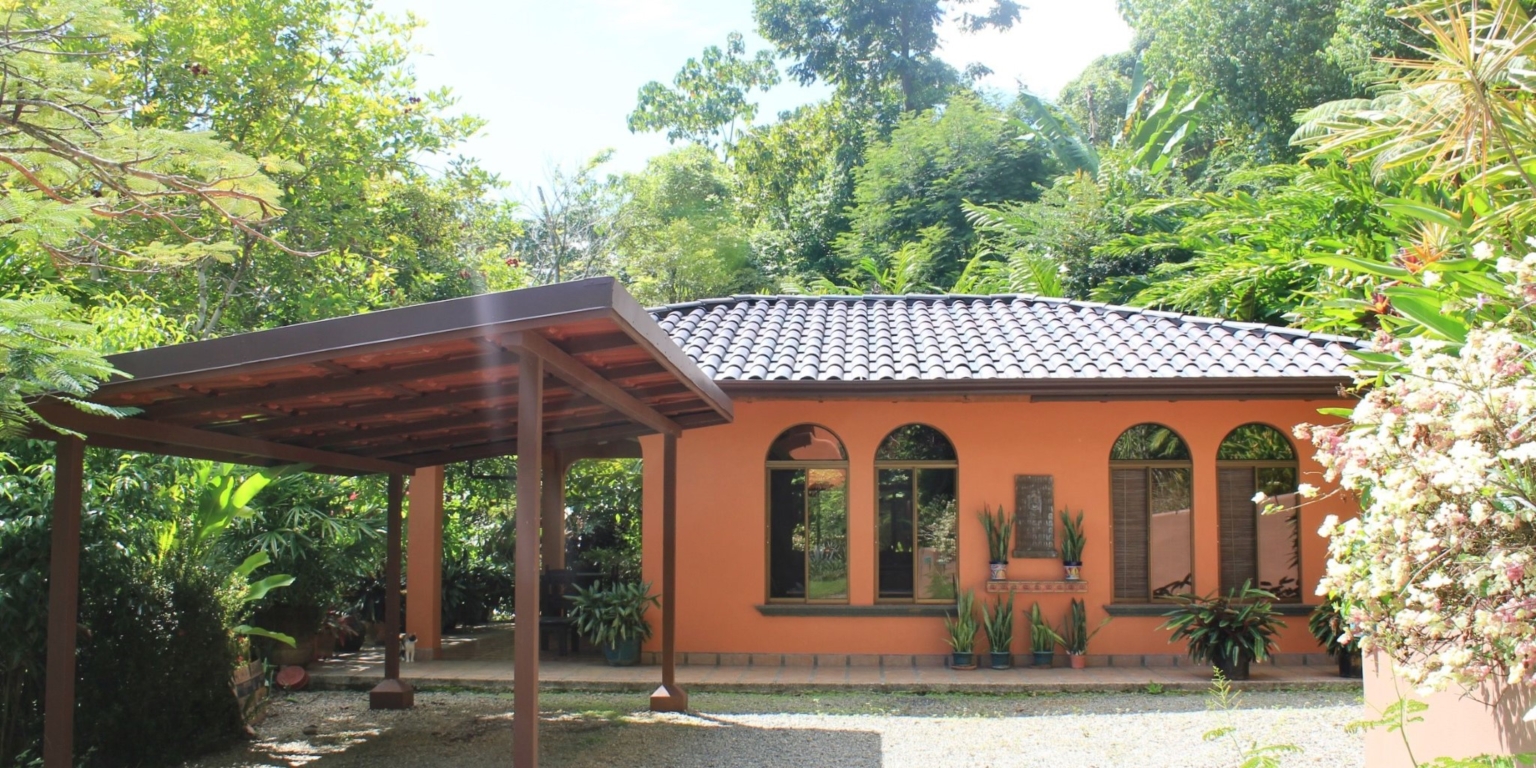 12,, Luxury 3-Bedroom Home with Pool, Sunset Ocean View, Separate Ocean View Building Site & Guesthouse in Lagunas above Dominical Costa Rica