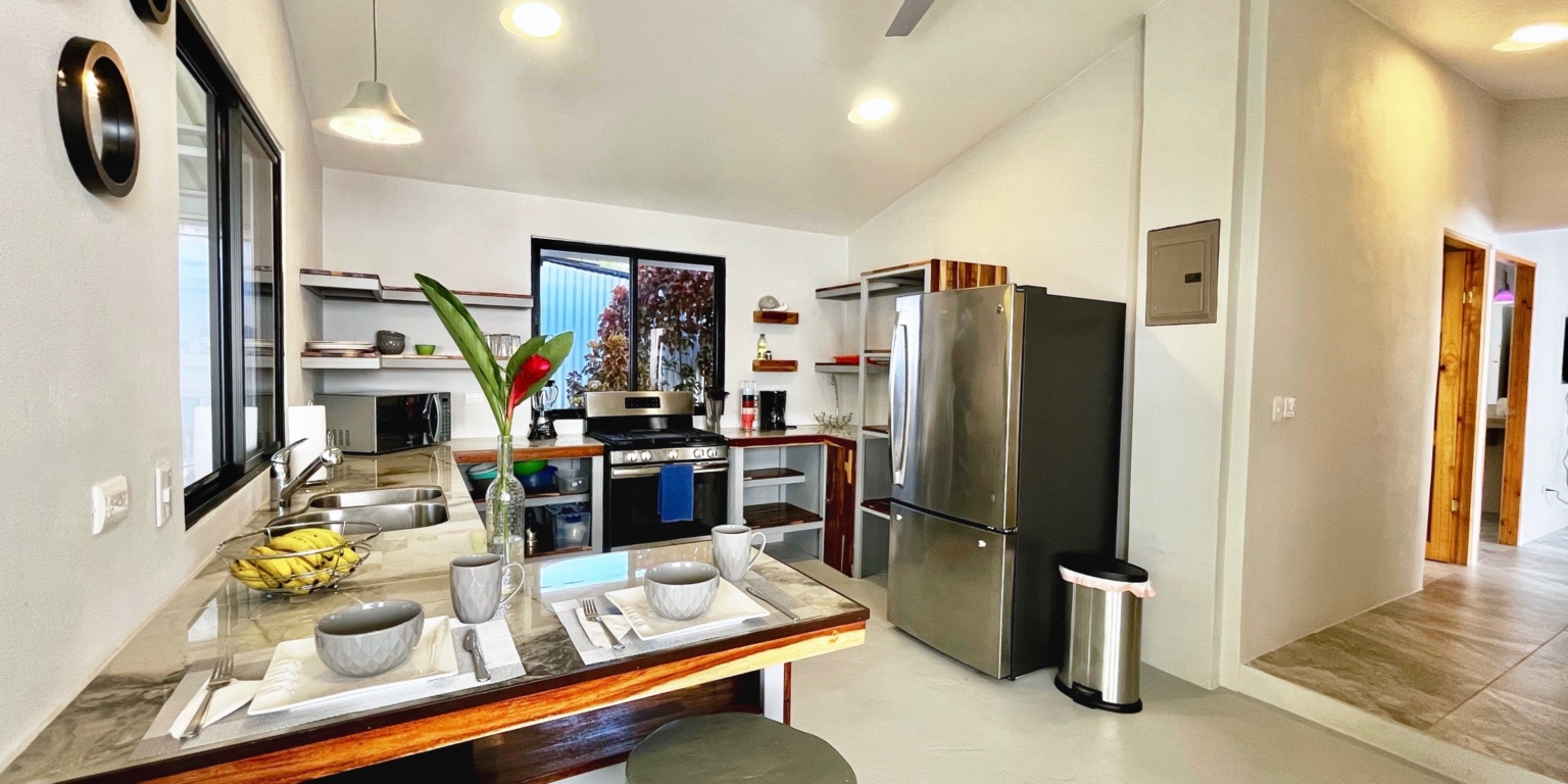 Newly Renovated 2BR Home Walking Distance to Beach in Dominicalito Costa Rica Newly Renovated 2BR Home Walking Distance to Beach in Dominicalito Costa Rica