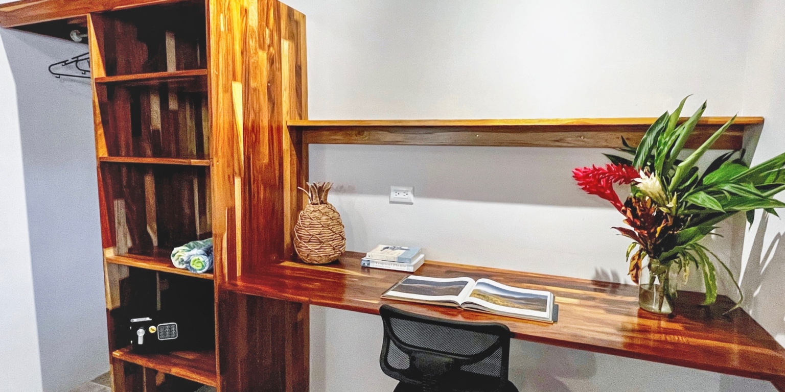 Newly Renovated 2BR Home Walking Distance to Beach in Dominicalito Costa Rica Newly Renovated 2BR Home Walking Distance to Beach in Dominicalito Costa Rica