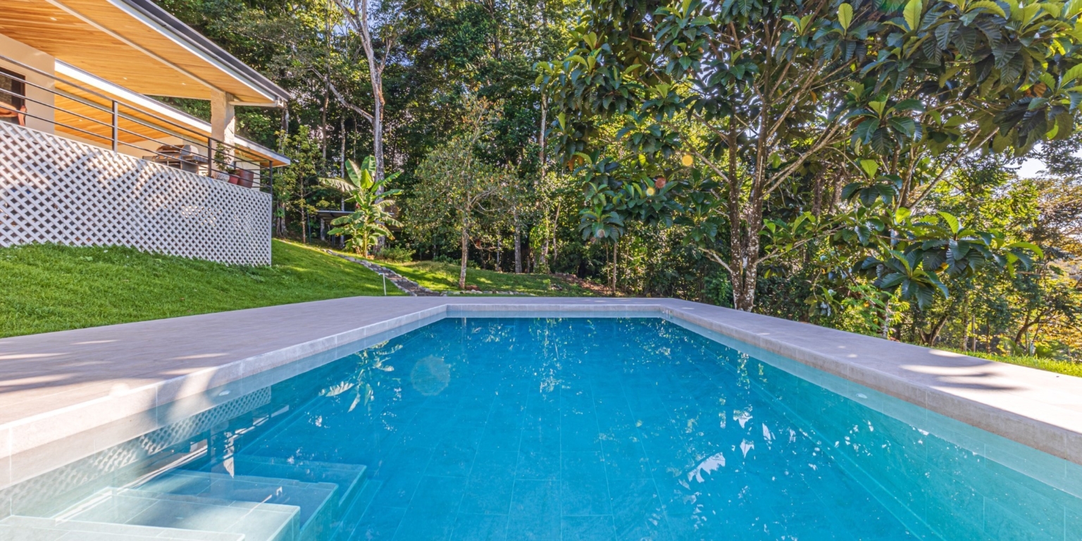 4H1A0038-HDR Move-In Ready Ocean View 3-Bedroom Home on 2.5 Acres of Lush Jungle on Cinco Ventanas Road in Ojochal Costa Rica