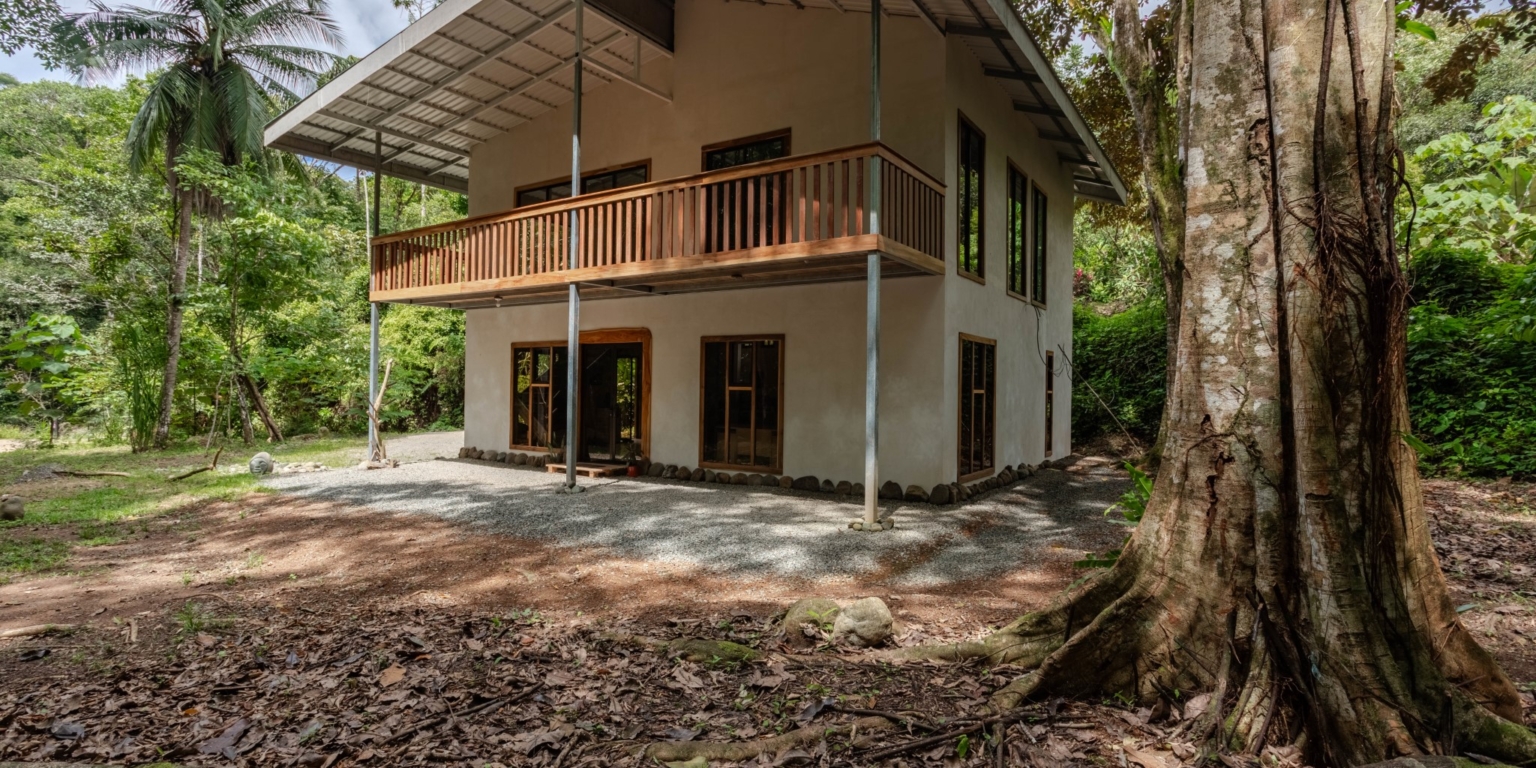 Prime Investment Fixer Upper Opportunity in Premier Location in Uvita Costa Rica Prime Investment Fixer Upper Opportunity in Premier Location in Uvita Costa Rica