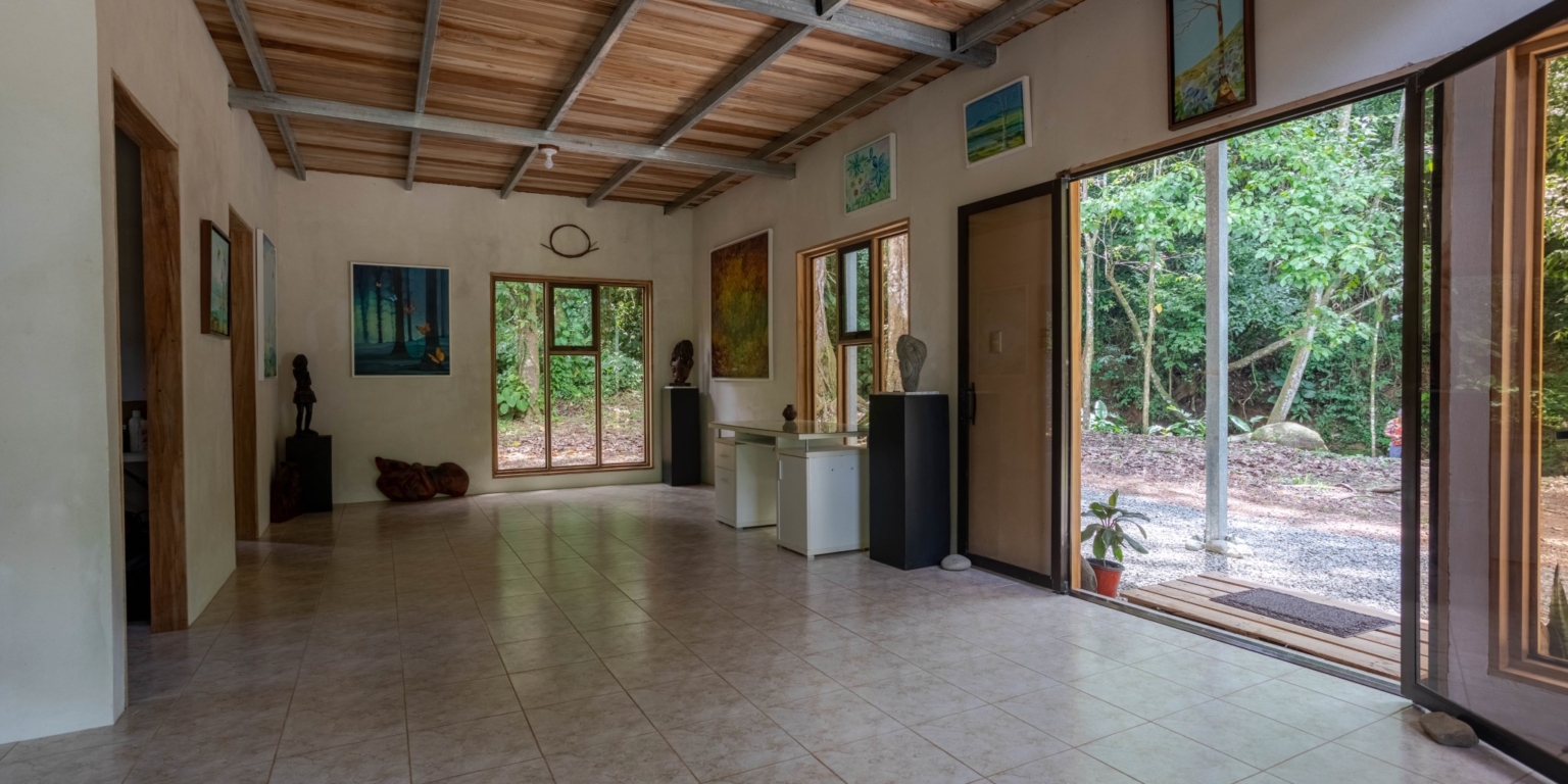 Prime Investment Fixer Upper Opportunity in Premier Location in Uvita Costa Rica Prime Investment Fixer Upper Opportunity in Premier Location in Uvita Costa Rica