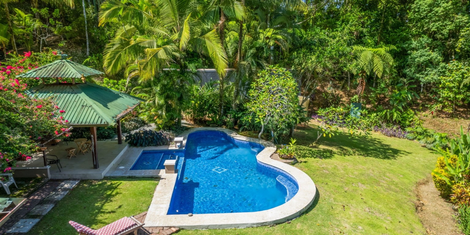 Ocean View 3-Bedroom Home with Incredible Views in Lagunas near Dominical Costa Rica