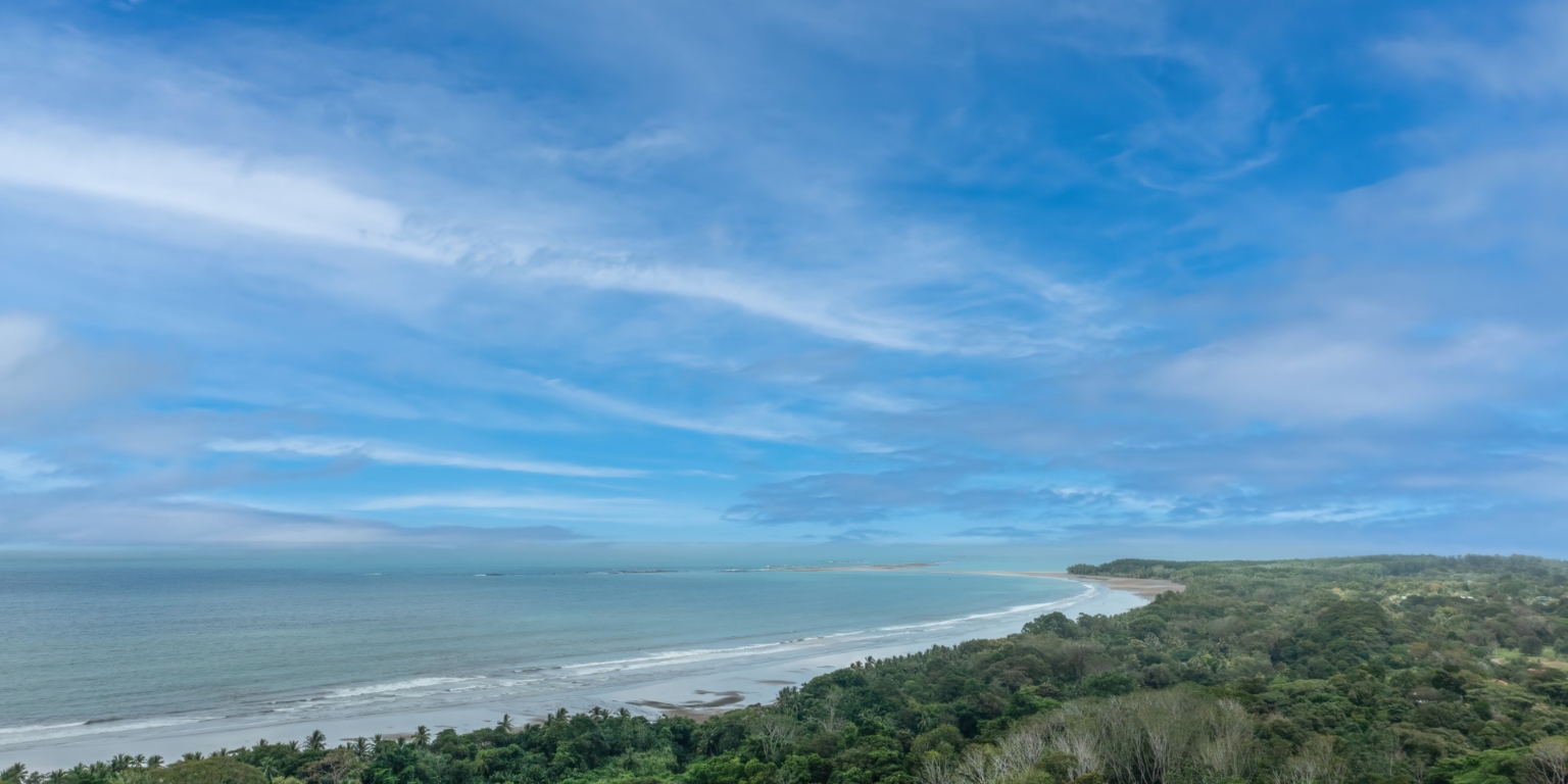 Villa Unique-01 Luxury 4-Bedroom Home all with En-Suite Bathrooms with Stunning Ocean Views in Uvita Costa Rica