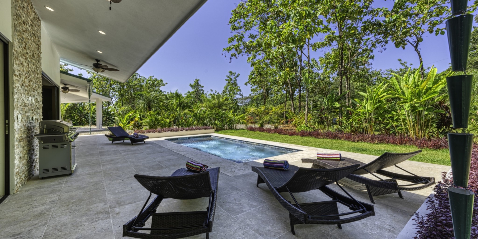 Beautiful 2-Bedroom Ocean View Home with Sparkling Pool in the Gated Community of Tulpa Ridge in Matapalo Costa Rica
