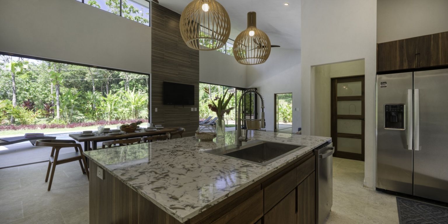 Beautiful 2-Bedroom Ocean View Home with Sparkling Pool in the Gated Community of Tulpa Ridge in Matapalo Costa Rica