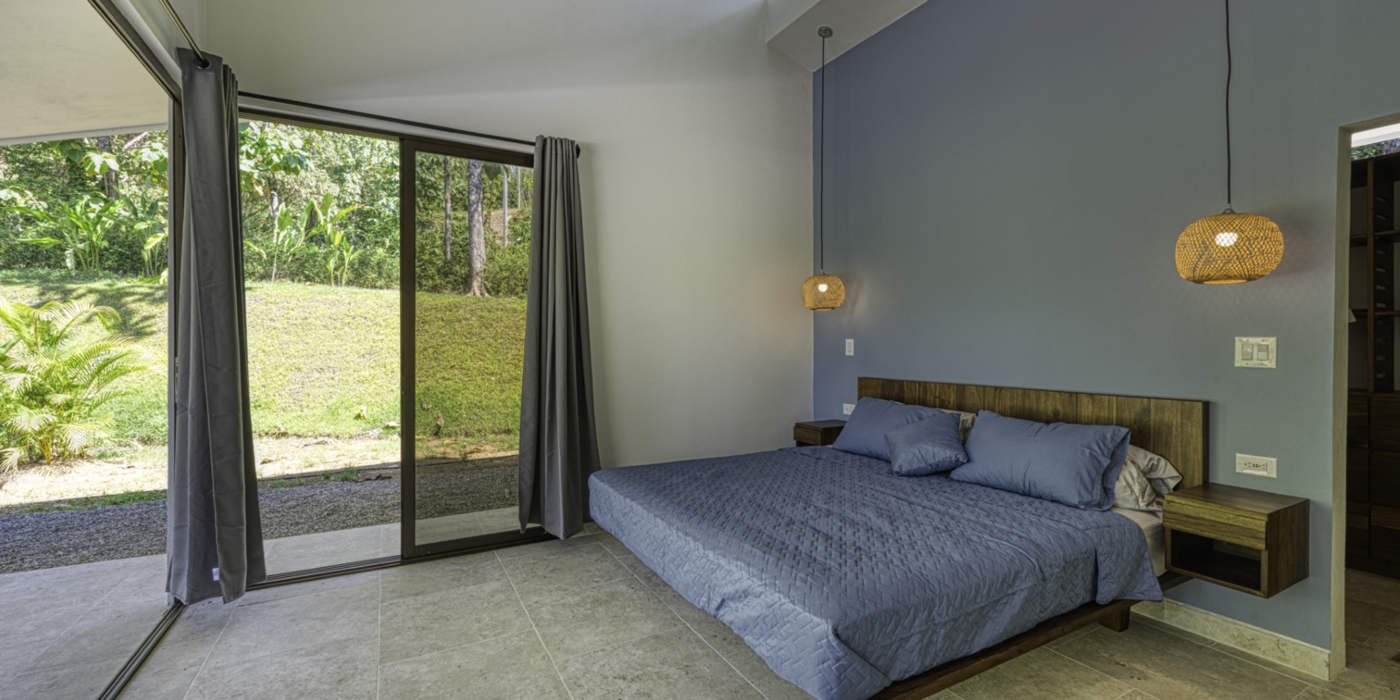 Beautiful 2-Bedroom Ocean View Home with Sparkling Pool in the Gated Community of Tulpa Ridge in Matapalo Costa Rica