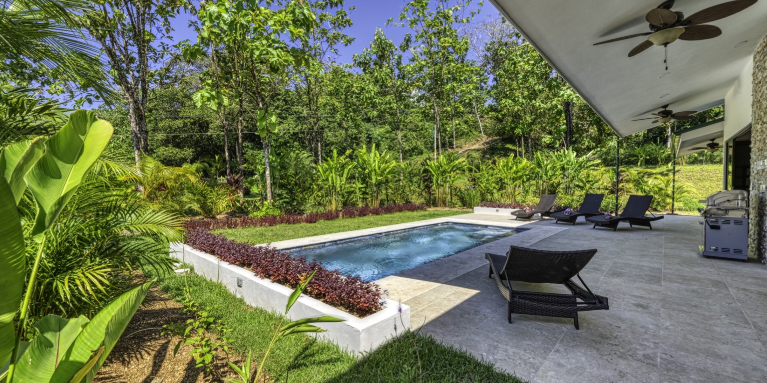 Beautiful 2-Bedroom Ocean View Home with Sparkling Pool in the Gated Community of Tulpa Ridge in Matapalo Costa Rica