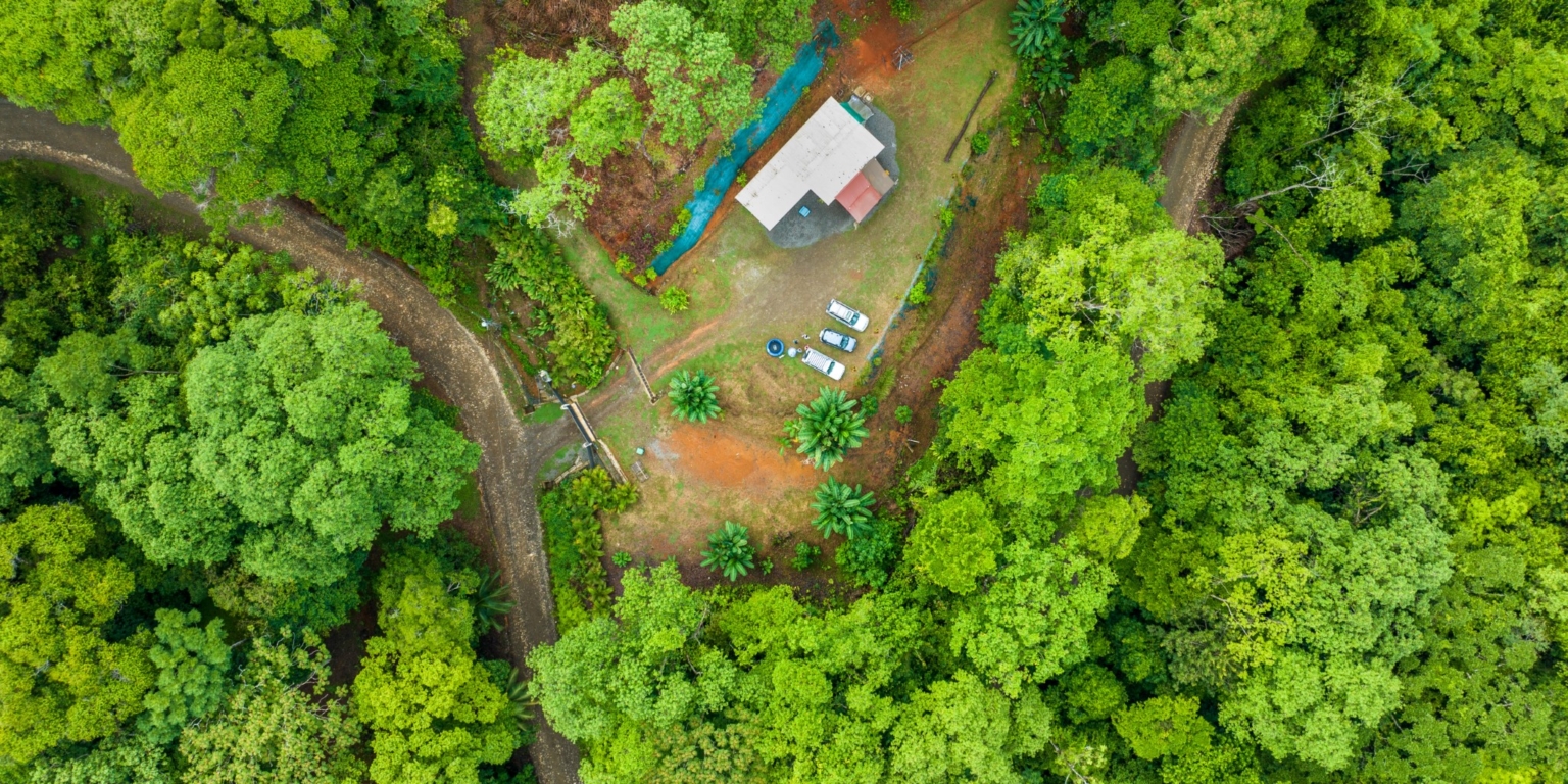 Beautiful 2-Acre Jungle Property with Container Home on Cinco Ventanas Road in Ojochal Costa Rica- Beautiful 2-Acre Jungle Property with Container Home on Cinco Ventanas Road in Ojochal Costa Rica