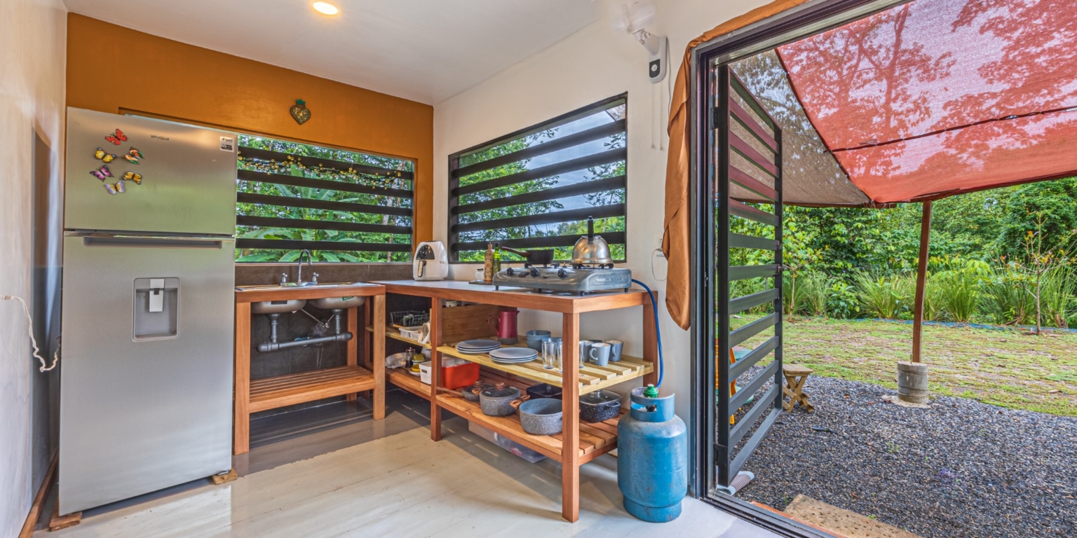 Beautiful 2-Acre Jungle Property with Container Home on Cinco Ventanas Road in Ojochal Costa Rica- Beautiful 2-Acre Jungle Property with Container Home on Cinco Ventanas Road in Ojochal Costa Rica