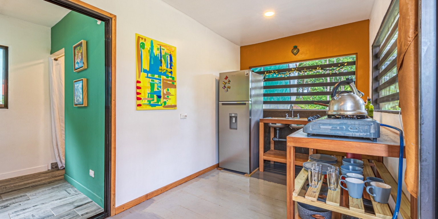 Beautiful 2-Acre Jungle Property with Container Home on Cinco Ventanas Road in Ojochal Costa Rica- Beautiful 2-Acre Jungle Property with Container Home on Cinco Ventanas Road in Ojochal Costa Rica