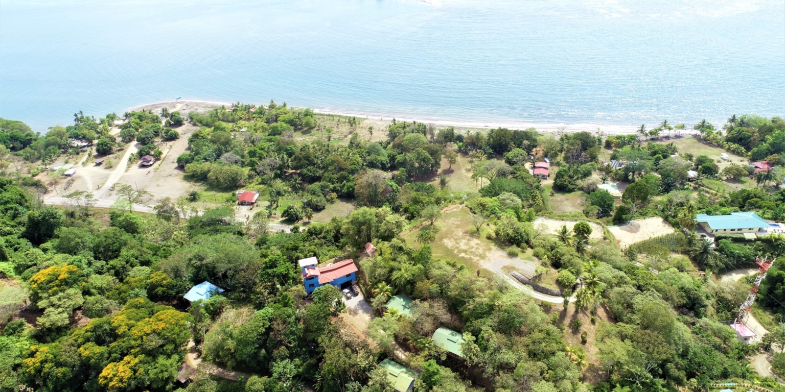 House & Cabins With Outstanding Ocean, Sunset & Mountain Views on the Front Ridge in Ojochal Costa Rica