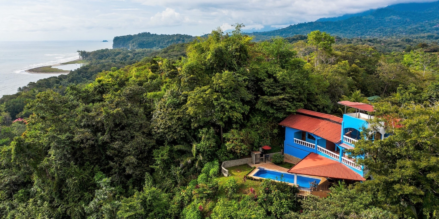 House & Cabins With Outstanding Ocean, Sunset & Mountain Views on the Front Ridge in Ojochal Costa Rica