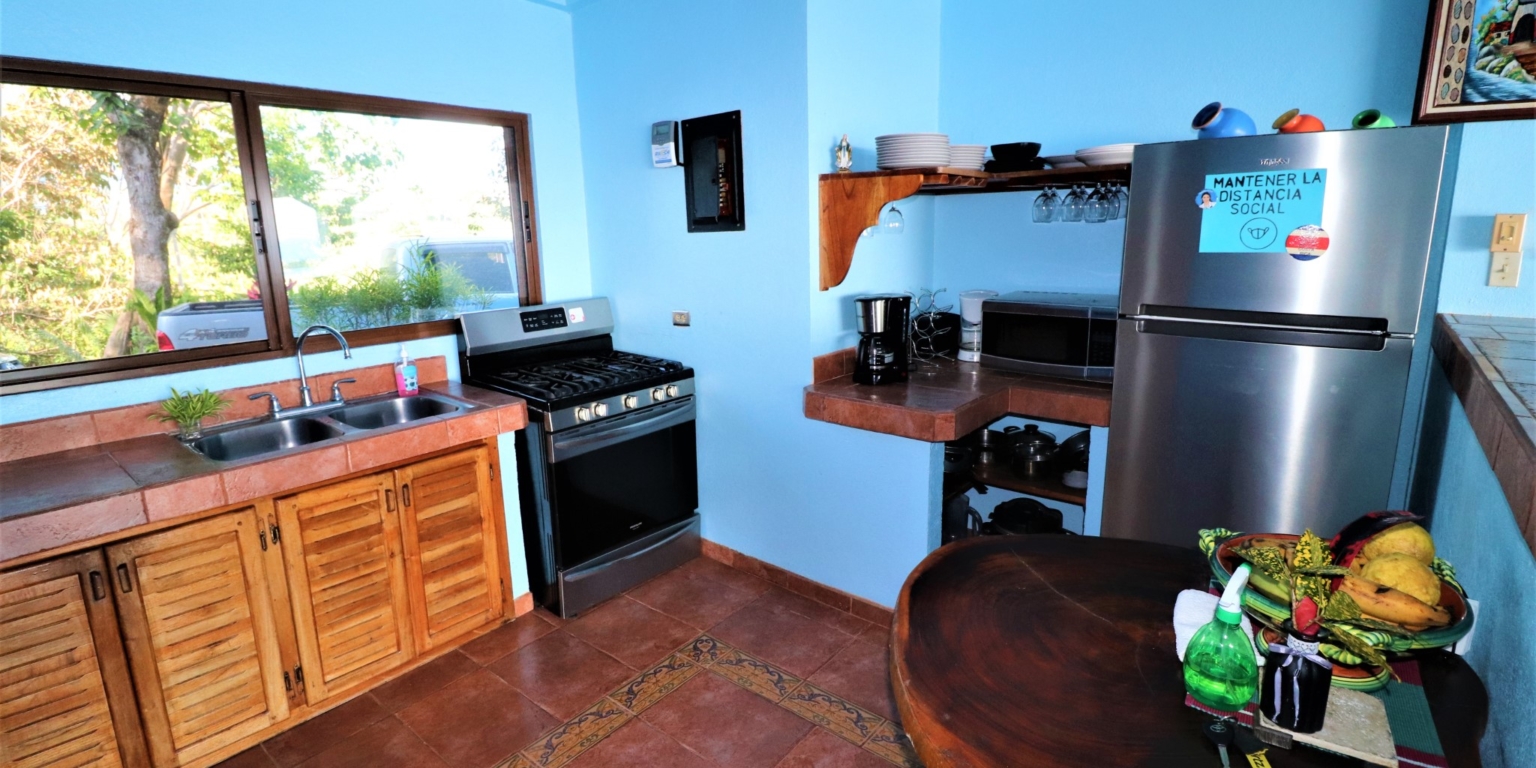 House & Cabins With Outstanding Ocean, Sunset & Mountain Views on the Front Ridge in Ojochal Costa Rica