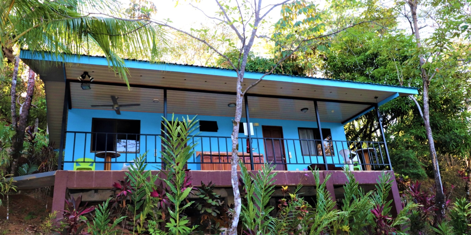 House & Cabins With Outstanding Ocean, Sunset & Mountain Views on the Front Ridge in Ojochal Costa Rica