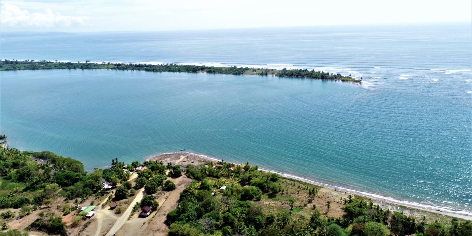 House & Cabins With Outstanding Ocean, Sunset & Mountain Views on the Front Ridge in Ojochal Costa Rica