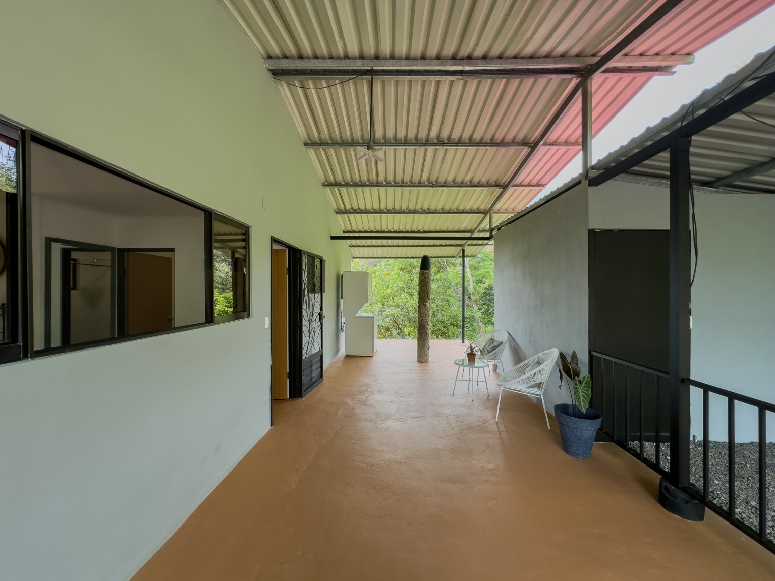 Cozy 3-Bedroom Home with Ocean Views in Hatillo near Dominical Costa Rica Cozy 3-Bedroom Home with Ocean Views in Hatillo near Dominical Costa Rica