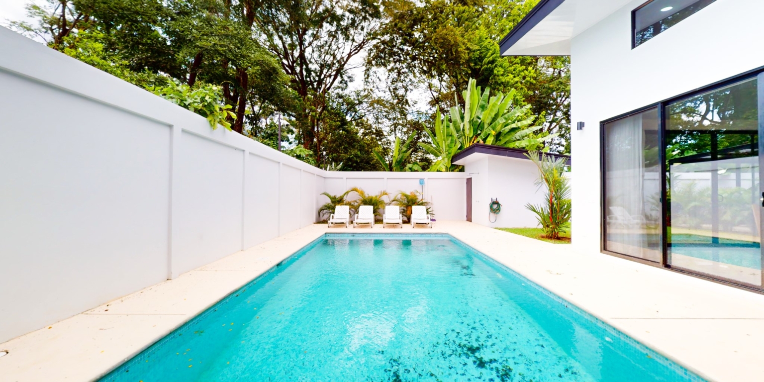 Elegant and Comfortable 3-Bedroom Modern Home in Central Uvita Costa Rica Elegant and Comfortable 3-Bedroom Modern Home in Central Uvita Costa Rica