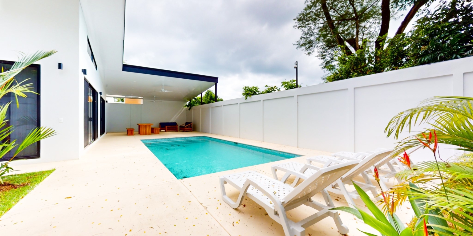 Elegant and Comfortable 3-Bedroom Modern Home in Central Uvita Costa Rica Elegant and Comfortable 3-Bedroom Modern Home in Central Uvita Costa Rica