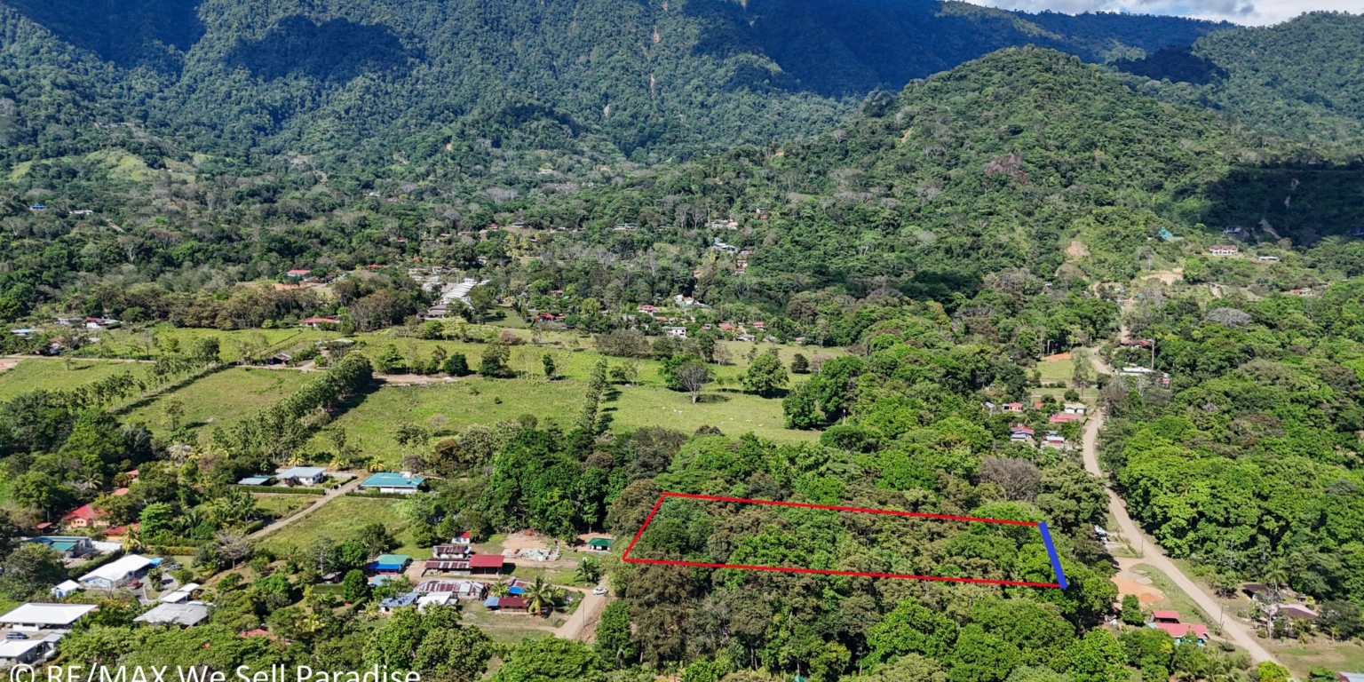 Large Jungle-Clad Land with Mountain Views, Internal Creek & River Frontage in Ojochal Costa Rica