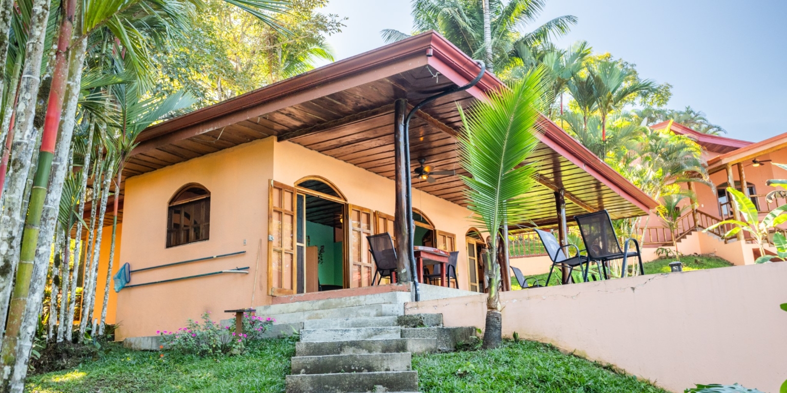Multiple Villas with 3 Ocean View Units on 1.7 acres in Tinamastes above Dominical Costa Rica Multiple Villas with 3 Ocean View Units on 1.7 acres in Tinamastes above Dominical Costa Rica