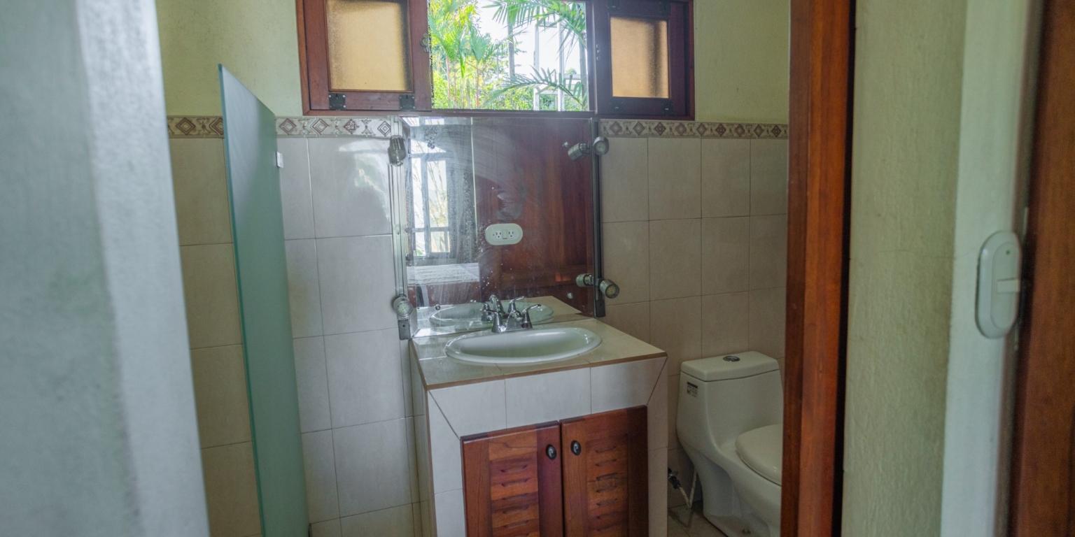 Multiple Villas with 3 Ocean View Units on 1.7 acres in Tinamastes above Dominical Costa Rica Multiple Villas with 3 Ocean View Units on 1.7 acres in Tinamastes above Dominical Costa Rica