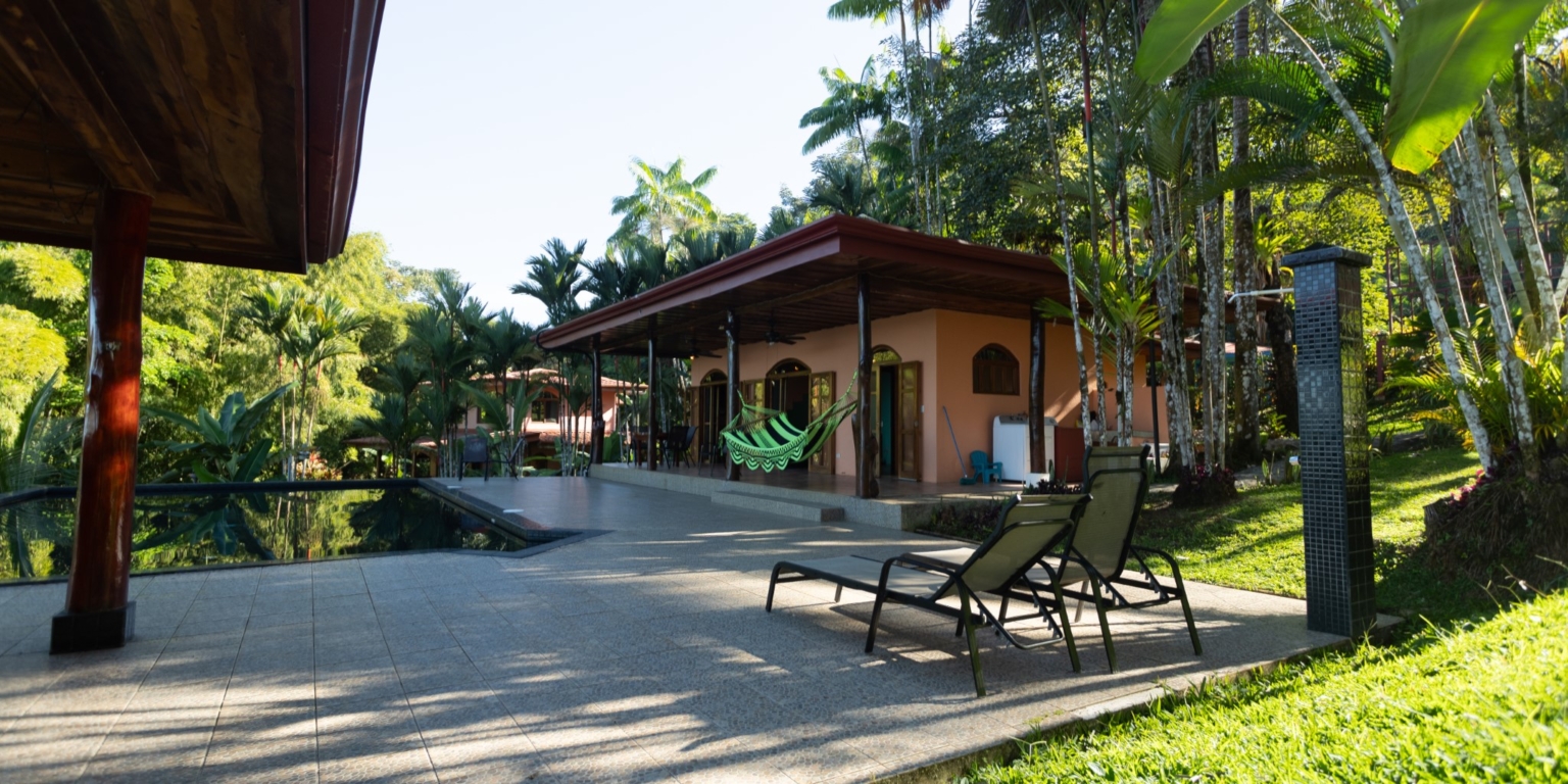 Multiple Villas with 3 Ocean View Units on 1.7 acres in Tinamastes above Dominical Costa Rica Multiple Villas with 3 Ocean View Units on 1.7 acres in Tinamastes above Dominical Costa Rica