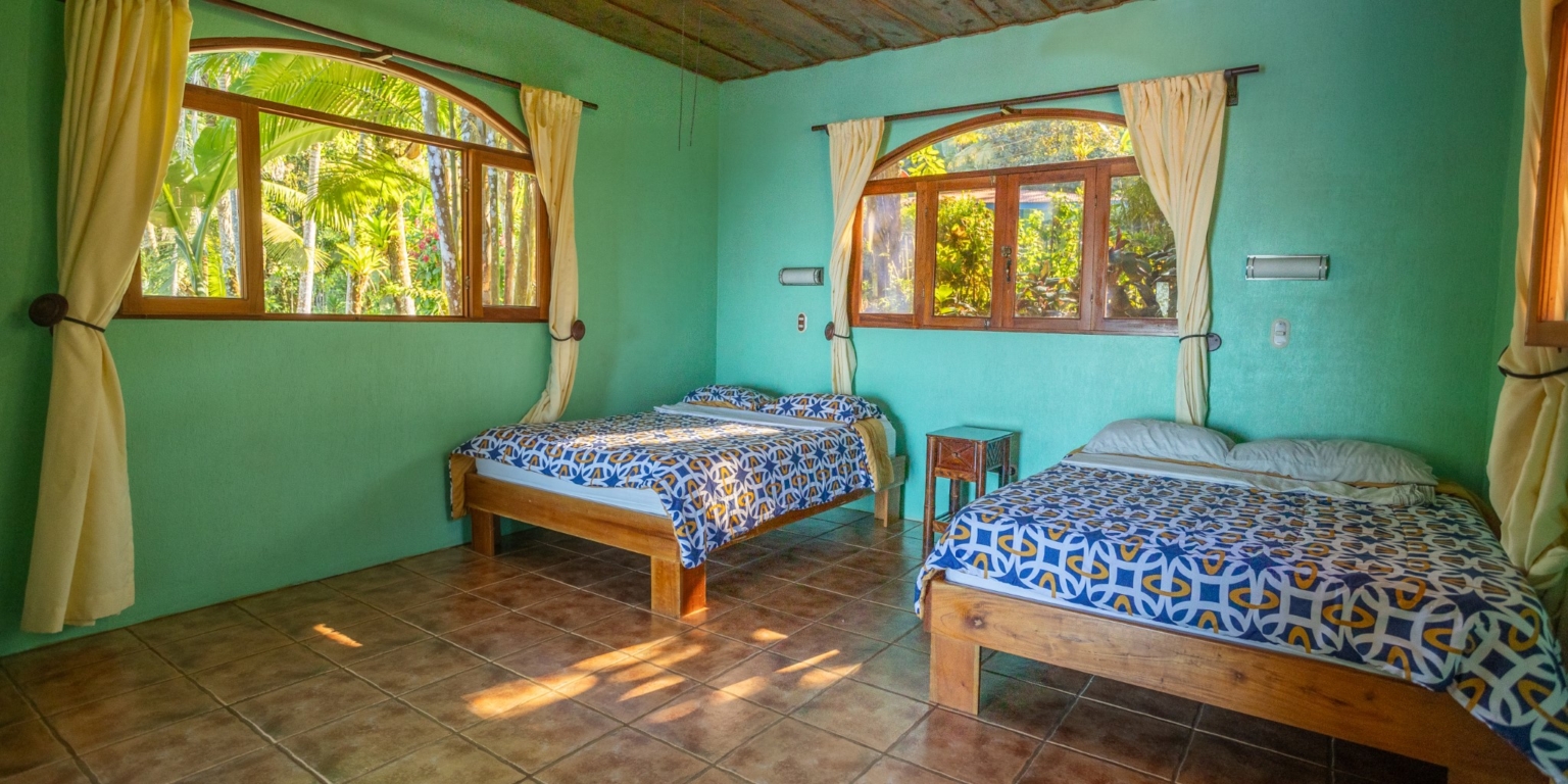 Multiple Villas with 3 Ocean View Units on 1.7 acres in Tinamastes above Dominical Costa Rica Multiple Villas with 3 Ocean View Units on 1.7 acres in Tinamastes above Dominical Costa Rica