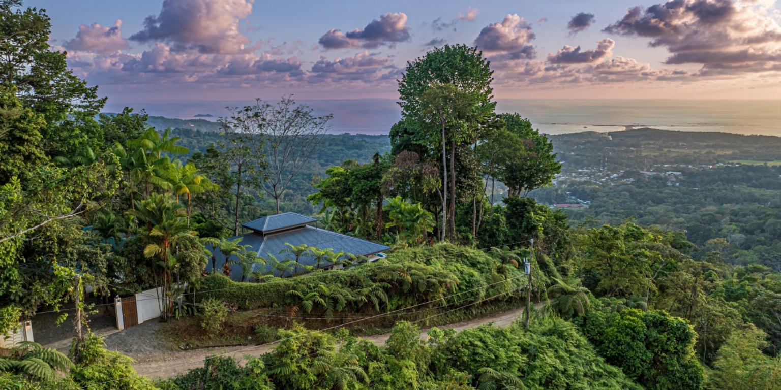 Dramatic Whale’s Tail Ocean View 2-Bedroom Home with Guesthouse in Uvita Costa Rica Dramatic Whale’s Tail Ocean View 2-Bedroom Home with Guesthouse in Uvita Costa Rica