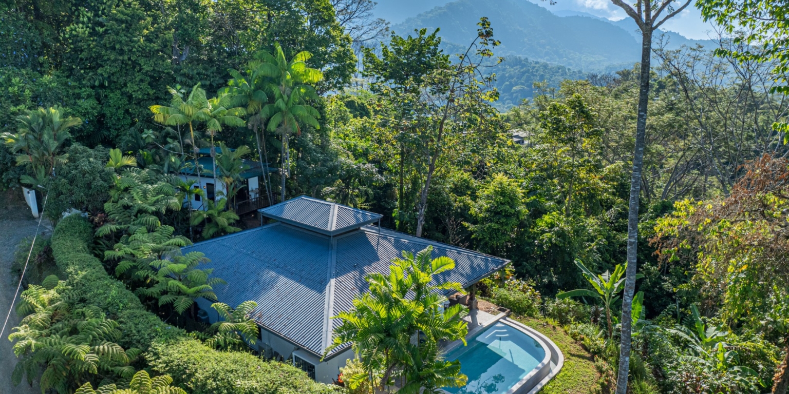 Dramatic Whale’s Tail Ocean View 2-Bedroom Home with Guesthouse in Uvita Costa Rica Dramatic Whale’s Tail Ocean View 2-Bedroom Home with Guesthouse in Uvita Costa Rica