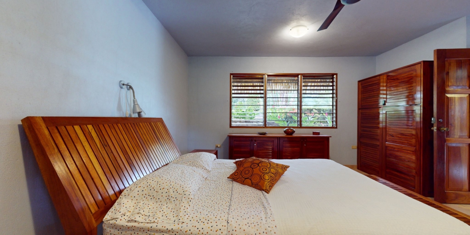 Cozy 1-Bedroom Home with Attached Studio Apartment Plus Acreage in Ojochal Costa Rica Cozy 1-Bedroom Home with Attached Studio Apartment Plus Acreage in Ojochal Costa Rica