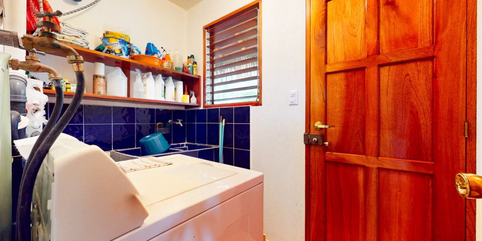 Cozy 1-Bedroom Home with Attached Studio Apartment Plus Acreage in Ojochal Costa Rica Cozy 1-Bedroom Home with Attached Studio Apartment Plus Acreage in Ojochal Costa Rica