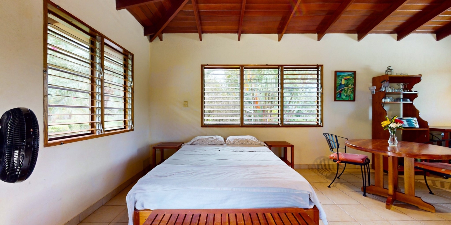 Cozy 1-Bedroom Home with Attached Studio Apartment Plus Acreage in Ojochal Costa Rica Cozy 1-Bedroom Home with Attached Studio Apartment Plus Acreage in Ojochal Costa Rica
