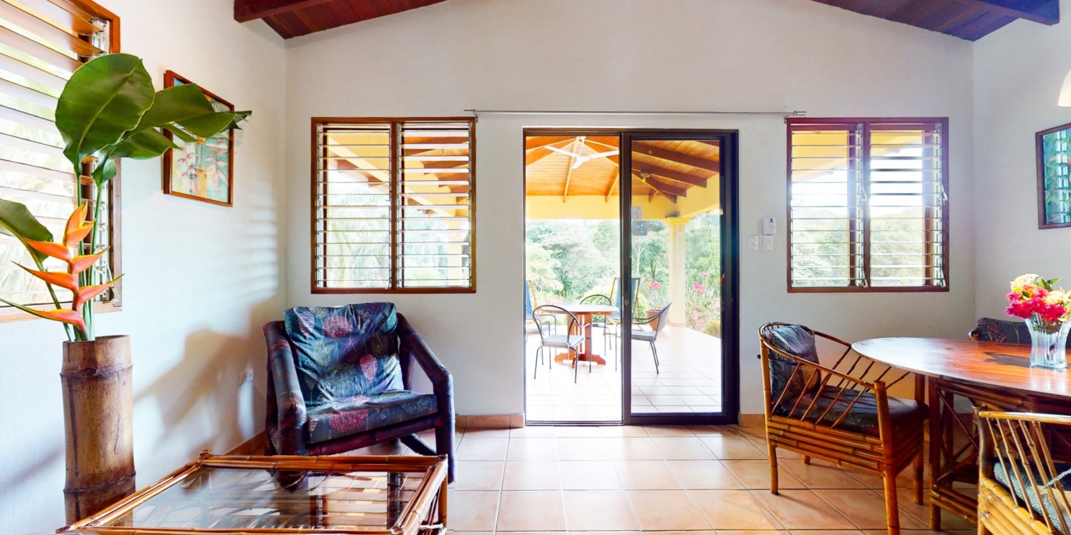 Cozy 1-Bedroom Home with Attached Studio Apartment Plus Acreage in Ojochal Costa Rica Cozy 1-Bedroom Home with Attached Studio Apartment Plus Acreage in Ojochal Costa Rica
