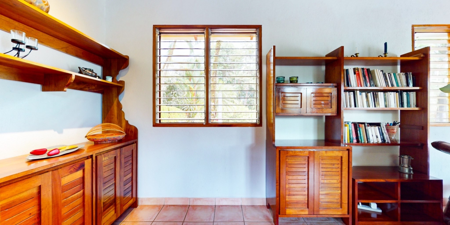 Cozy 1-Bedroom Home with Attached Studio Apartment Plus Acreage in Ojochal Costa Rica Cozy 1-Bedroom Home with Attached Studio Apartment Plus Acreage in Ojochal Costa Rica