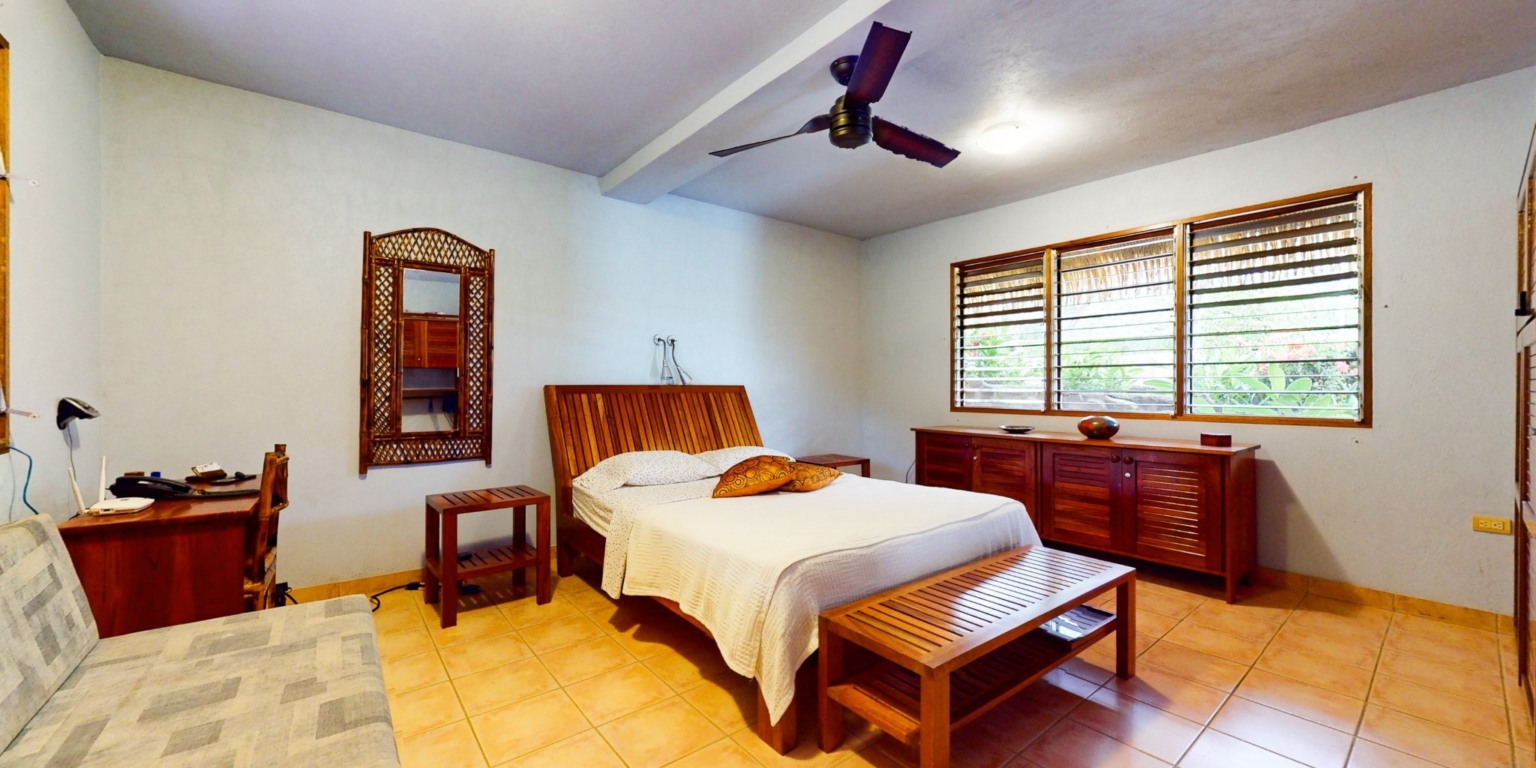 Cozy 1-Bedroom Home with Attached Studio Apartment Plus Acreage in Ojochal Costa Rica Cozy 1-Bedroom Home with Attached Studio Apartment Plus Acreage in Ojochal Costa Rica