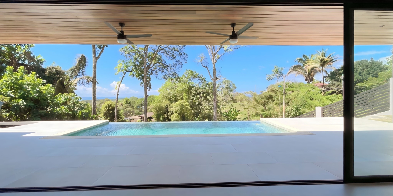 Luxury 4-Bedroom Modern-Style Villa in the Hills Above Uvita Costa Rica