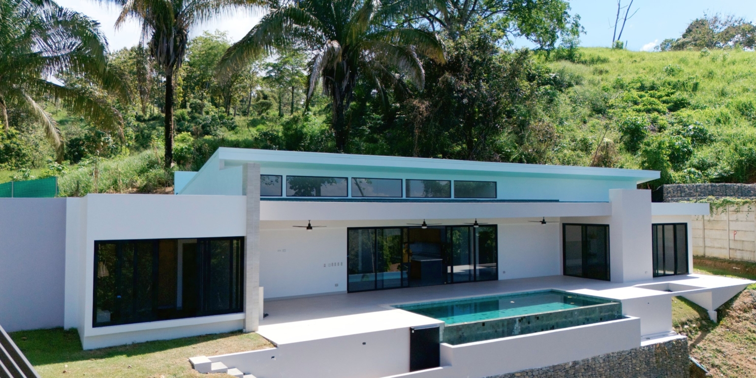 Luxury 4-Bedroom Modern-Style Villa in the Hills Above Uvita Costa Rica