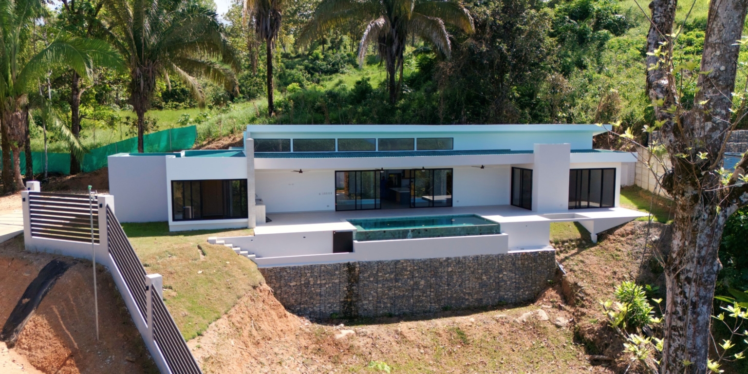 Luxury 4-Bedroom Modern-Style Villa in the Hills Above Uvita Costa Rica