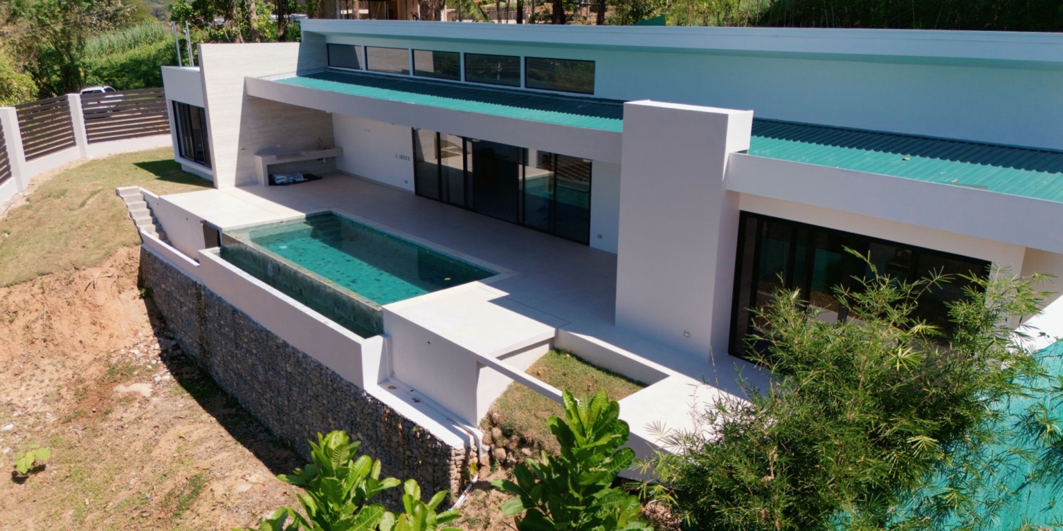 Luxury 4-Bedroom Modern-Style Villa in the Hills Above Uvita Costa Rica