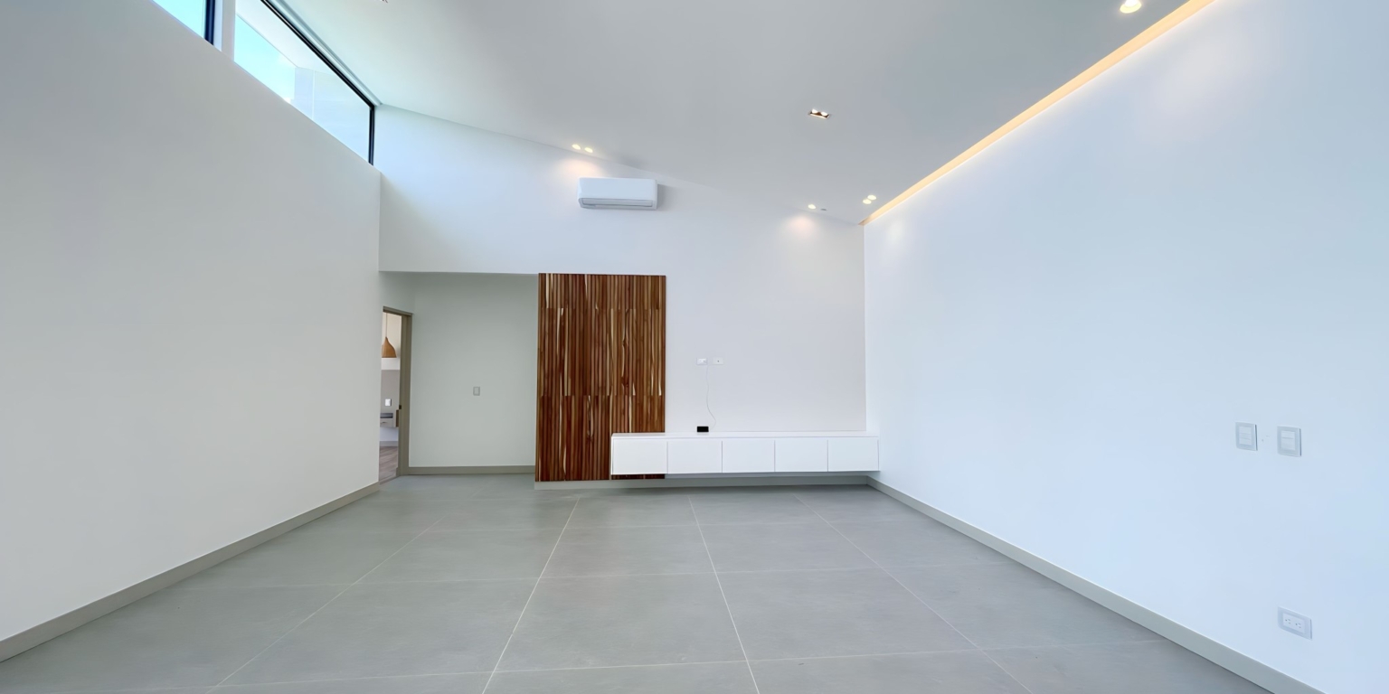 Luxury 4-Bedroom Modern-Style Villa in the Hills Above Uvita Costa Rica