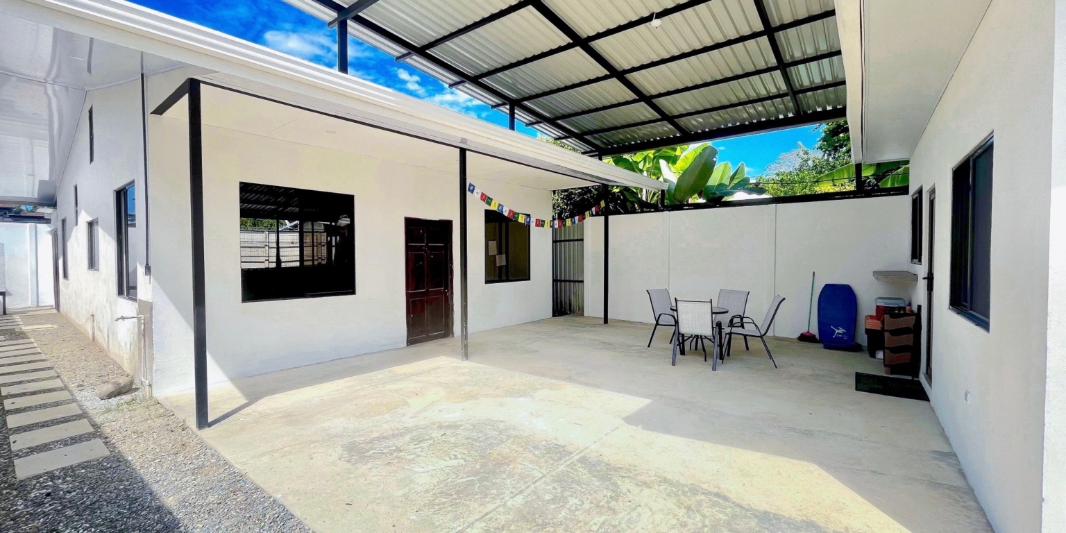 Newly Renovated 2-Bedroom Home, Plus Another Fixer Upper Home for Renovation to Make 4 Bedrooms Total in Walk-to-Beach Location in Uvita Newly Renovated 2-Bedroom Home, Plus Another Fixer Upper Home for Renovation to Make 4 Bedrooms Total in Walk-to-Beach Location in Uvita