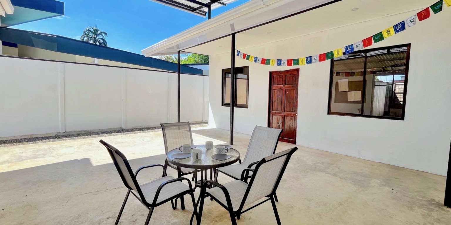 Newly Renovated 2-Bedroom Home, Plus Another Fixer Upper Home for Renovation to Make 4 Bedrooms Total in Walk-to-Beach Location in Uvita Newly Renovated 2-Bedroom Home, Plus Another Fixer Upper Home for Renovation to Make 4 Bedrooms Total in Walk-to-Beach Location in Uvita