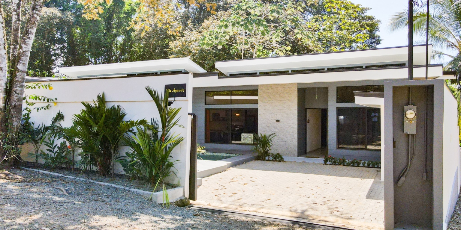 Stunning 3-Bedroom Home where Modern Elegance Meets Tropical Bliss in Uvita Costa Rica Stunning 3-Bedroom Home where Modern Elegance Meets Tropical Bliss in Uvita Costa Rica