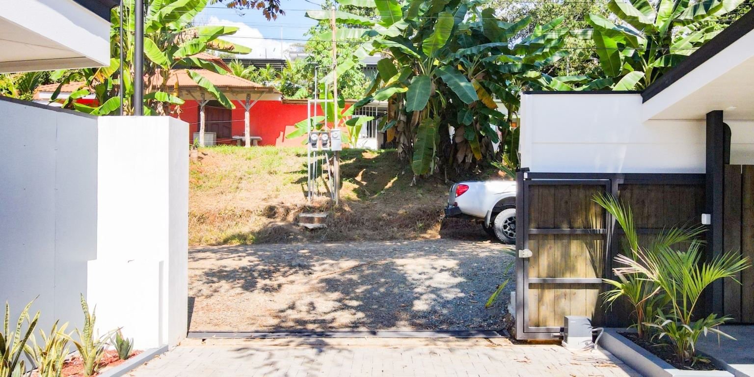 Stunning 3-Bedroom Home where Modern Elegance Meets Tropical Bliss in Uvita Costa Rica Stunning 3-Bedroom Home where Modern Elegance Meets Tropical Bliss in Uvita Costa Rica