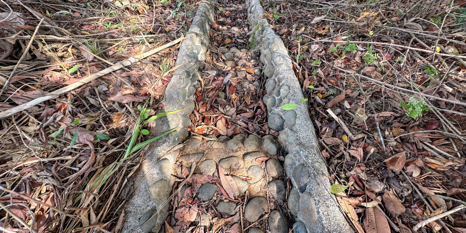 Elevated 1.2 Acre Lot with Two Building Ties with Panoramic Mountain & Jungle Views, Paved-Road Access & Year-Round Mountain River in Tres Rios near Ojochal Costa Rica Elevated 1.2 Acre Lot with Two Building Ties with Panoramic Mountain & Jungle Views, Paved-Road Access & Year-Round Mountain River in Tres Rios near Ojochal Costa Rica